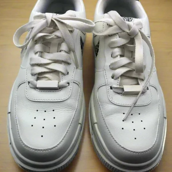 Nike Air Force One Pixel! Size 7.5 - Picture 6 of 6